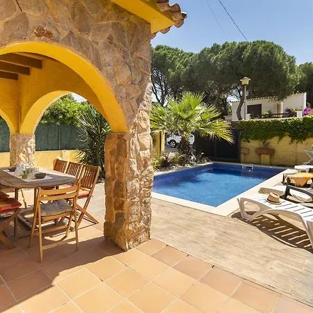 Casa L'escala, 4 Dormitorios, 8 Personas - Es-325-30 *